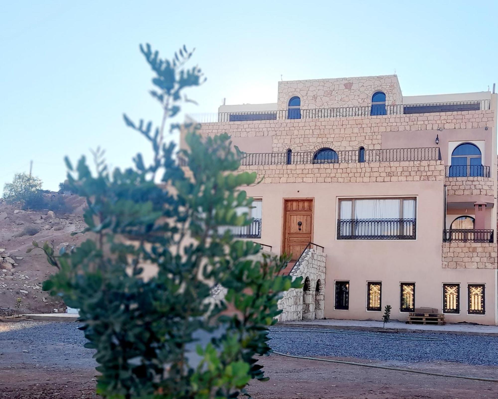 Villa A'Kabar Tamedakhte Luaran gambar