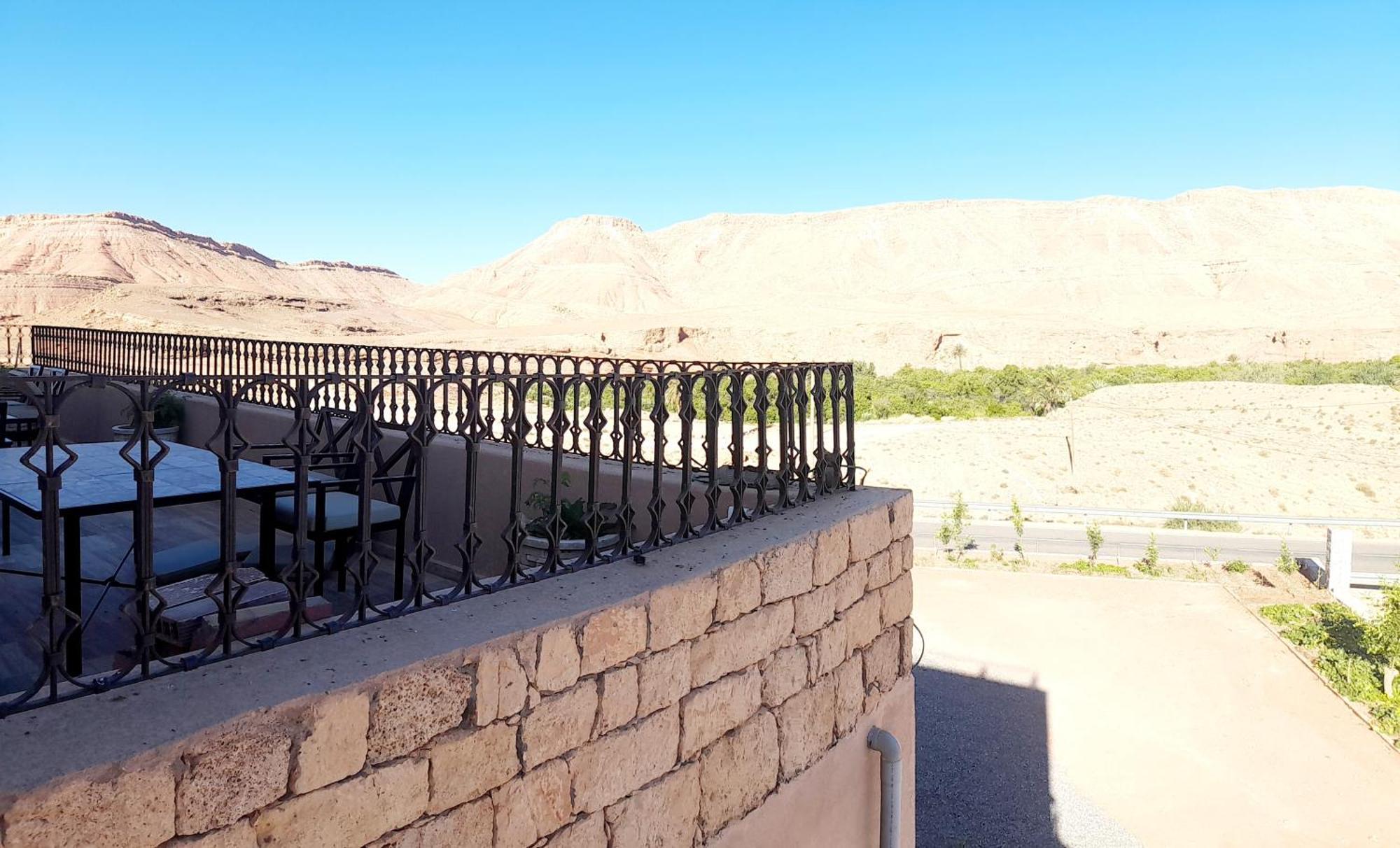 Villa A'Kabar Tamedakhte Luaran gambar